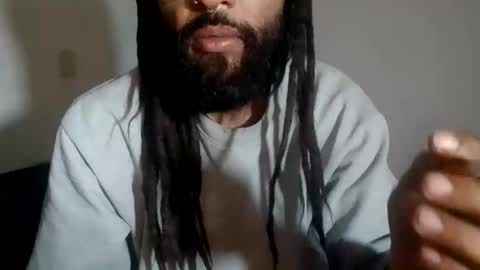 Snapshot of angelo2893 chatting on 11/08/25, 11:54 angelo2893 online show from 11/08/25, 11:54