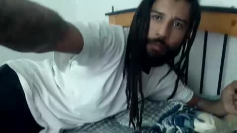 Snapshot of angelo2893 chatting on 11/13/25, 09:25 angelo2893 online show from 11/13/25, 09:25