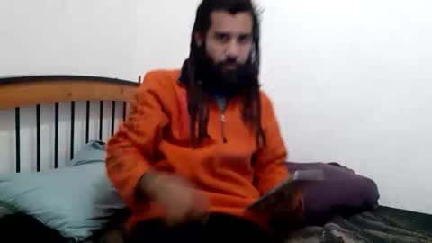 Snapshot of angelo2893 chatting on 01/19/26, 08:29 angelo2893 online show from 01/19/26, 08:29