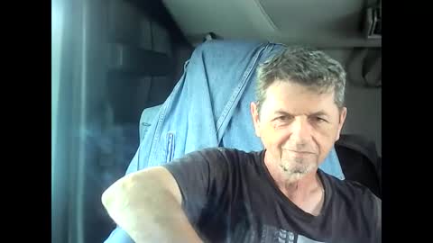 angelo888888 online show from 09/14/25, 10:47