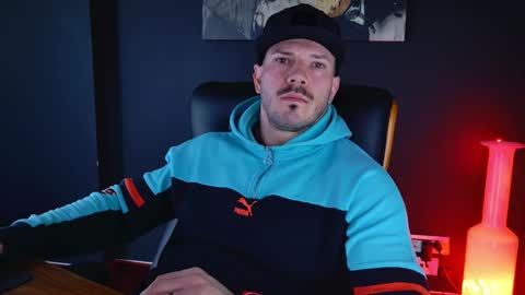 BlackWolf online show from 12/23/24, 09:27