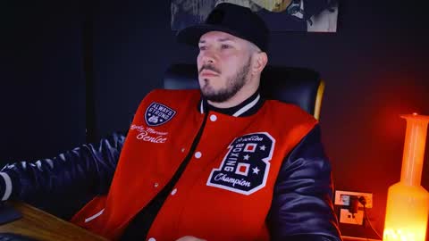 BlackWolf online show from 02/04/25, 05:31