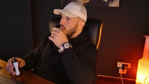 BlackWolf online show from 12/05/25, 12:25