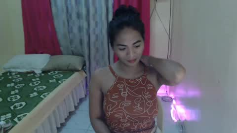 Snapshot of angelofcumx chatting on 06/12/26, 02:21 sabina online show from 06/12/26, 02:21
