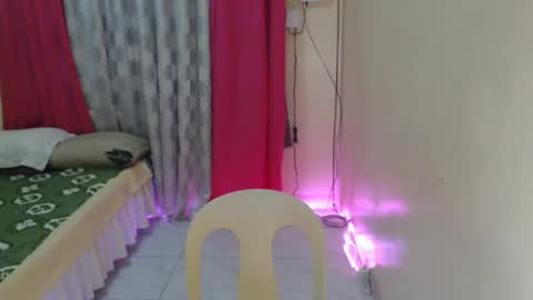 Snapshot of angelofcumx chatting on 06/16/26, 12:46 sabina online show from 06/16/26, 12:46