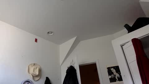 Snapshot of angelofdesire9 chatting on 11/12/25, 06:30 Angel online show from 11/12/25, 06:30