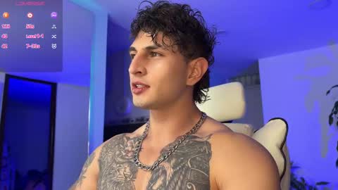 Snapshot of angeloferro1 chatting on 03/02/25, 03:34 Angelo Ferro online show from 03/02/25, 03:34