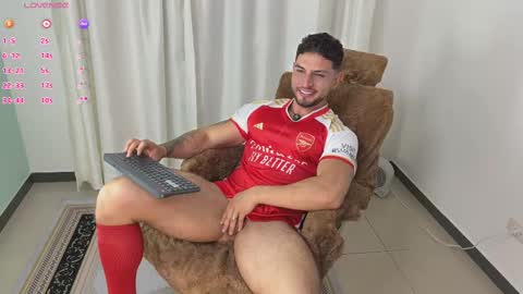 Snapshot of angeloferro1 chatting on 09/16/25, 12:44 Angelo Ferro online show from 09/16/25, 12:44