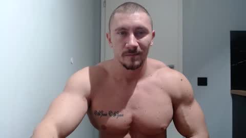  ------- SEX SHOW WITH GUYS AND GIRLS  MUSCLE SHOW online show from 12/02/24, 04:31