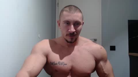  ------- SEX SHOW WITH GUYS AND GIRLS  MUSCLE SHOW online show from 12/02/24, 07:49