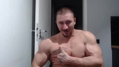  ------- SEX SHOW WITH GUYS AND GIRLS  MUSCLE SHOW online show from 12/09/24, 08:01