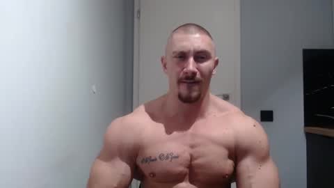  ------- SEX SHOW WITH GUYS AND GIRLS  MUSCLE SHOW online show from 12/18/24, 07:19