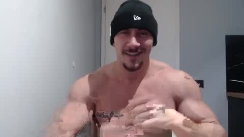  ------- SEX SHOW WITH GUYS AND GIRLS  MUSCLE SHOW online show from 12/30/24, 09:59