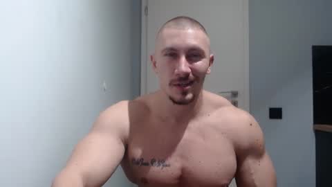  ------- SEX SHOW WITH GUYS AND GIRLS  MUSCLE SHOW online show from 01/28/25, 06:28