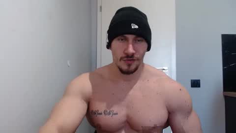  ------- SEX SHOW WITH GUYS AND GIRLS  MUSCLE SHOW online show from 02/12/25, 11:18