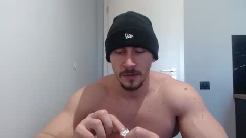  ------- SEX SHOW WITH GUYS AND GIRLS  MUSCLE SHOW online show from 02/13/25, 01:15