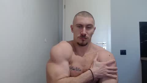  ------- SEX SHOW WITH GUYS AND GIRLS  MUSCLE SHOW online show from 02/14/25, 12:14