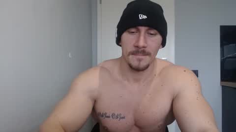  ------- SEX SHOW WITH GUYS AND GIRLS  MUSCLE SHOW online show from 02/17/25, 09:56