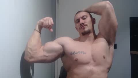  ------- SEX SHOW WITH GUYS AND GIRLS  MUSCLE SHOW online show from 02/20/25, 07:41