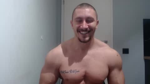  ------- SEX SHOW WITH GUYS AND GIRLS  MUSCLE SHOW online show from 02/28/25, 07:35