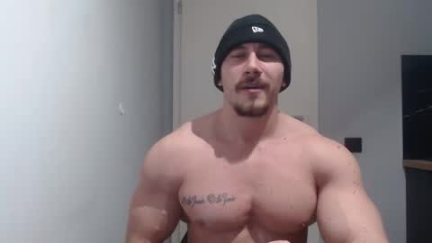  ------- SEX SHOW WITH GUYS AND GIRLS  MUSCLE SHOW online show from 03/05/25, 07:17