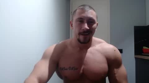  ------- SEX SHOW WITH GUYS AND GIRLS  MUSCLE SHOW online show from 11/16/25, 04:34