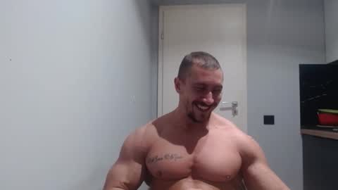  ------- SEX SHOW WITH GUYS AND GIRLS  MUSCLE SHOW online show from 12/05/25, 04:25
