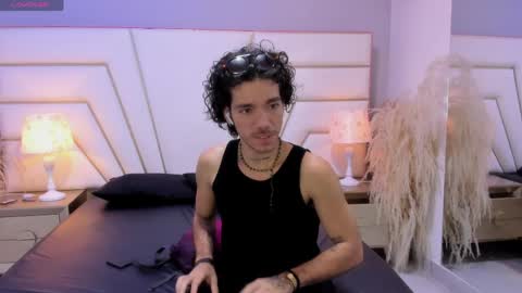 Angelo online show from 04/21/26, 12:00