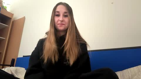 Alice online show from 05/15/26, 12:45