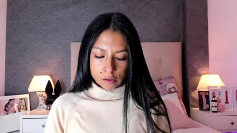 Angela online show from 01/20/25, 01:32