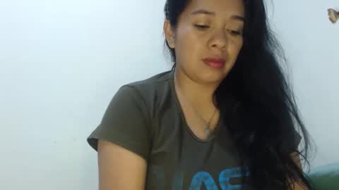Snapshot of angelsexylatina chatting on 04/02/26, 02:31 rebeca online show from 04/02/26, 02:31