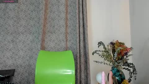 ANGIE online show from 09/11/25, 02:39