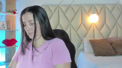 ANGIE online show from 06/09/26, 02:17