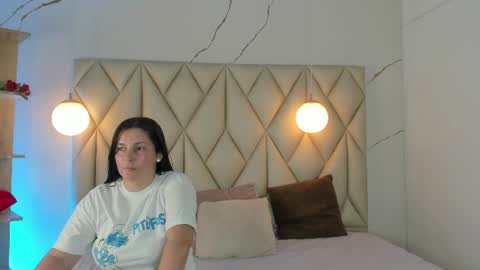 ANGIE online show from 06/28/26, 01:39