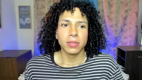 angelwhitte online show from 12/22/25, 10:40