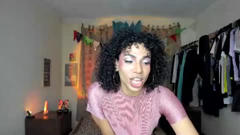 angelwhitte online show from 06/18/26, 02:45
