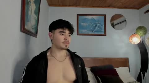 Snapshot of angelx_fox chatting on 12/17/24, 02:22 Angel Fox online show from 12/17/24, 02:22