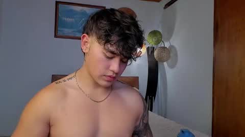 Snapshot of angelx_fox chatting on 02/17/25, 01:04 Angel Fox online show from 02/17/25, 01:04