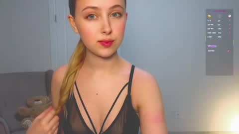  Im Chloe  i do FLASH BOOBS for new fan club online show from 04/28/26, 02:27