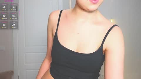  Im Chloe  i do FLASH BOOBS for new fan club online show from 05/01/26, 10:03