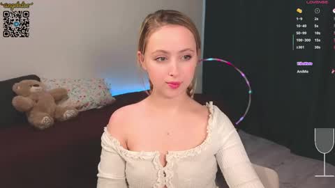  Im Chloe  i do FLASH BOOBS for new fan club online show from 05/07/26, 04:01
