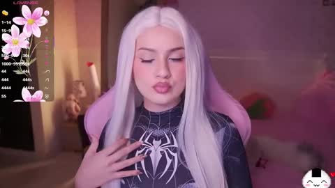 Snapshot of angelytaxx chatting on 02/01/26, 04:11 Angel online show from 02/01/26, 04:11