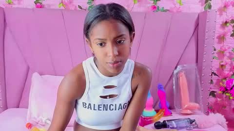 Snapshot of angeyapetite chatting on 02/23/26, 12:46 Anyega online show from 02/23/26, 12:46