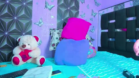 angi online show from 01/03/25, 12:43