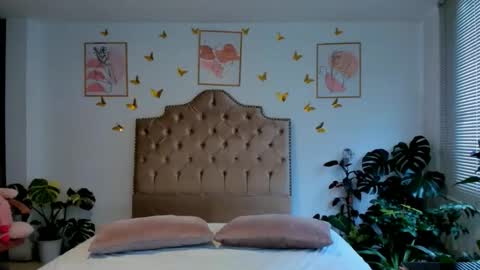Anabella online show from 04/29/26, 06:14