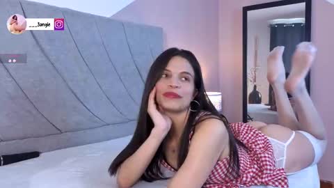 Angie online show from 11/21/25, 01:43