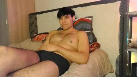 Snapshot of angrydeimos chatting on 02/22/25, 04:18 Deimos online show from 02/22/25, 04:18