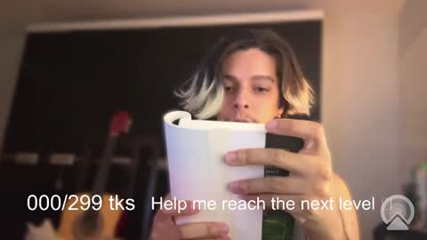 Snapshot of angxlboy chatting on 04/07/26, 02:45 Angxl boy online show from 04/07/26, 02:45