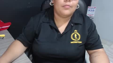angy online show from 06/11/26, 11:03