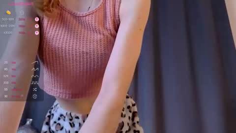 Snapshot of ani_suat chatting on 12/14/25, 08:09 Sofia online show from 12/14/25, 08:09